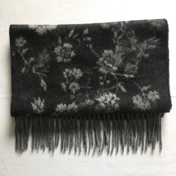 Accessories - Floral Print 100% Cashmere Scarf
